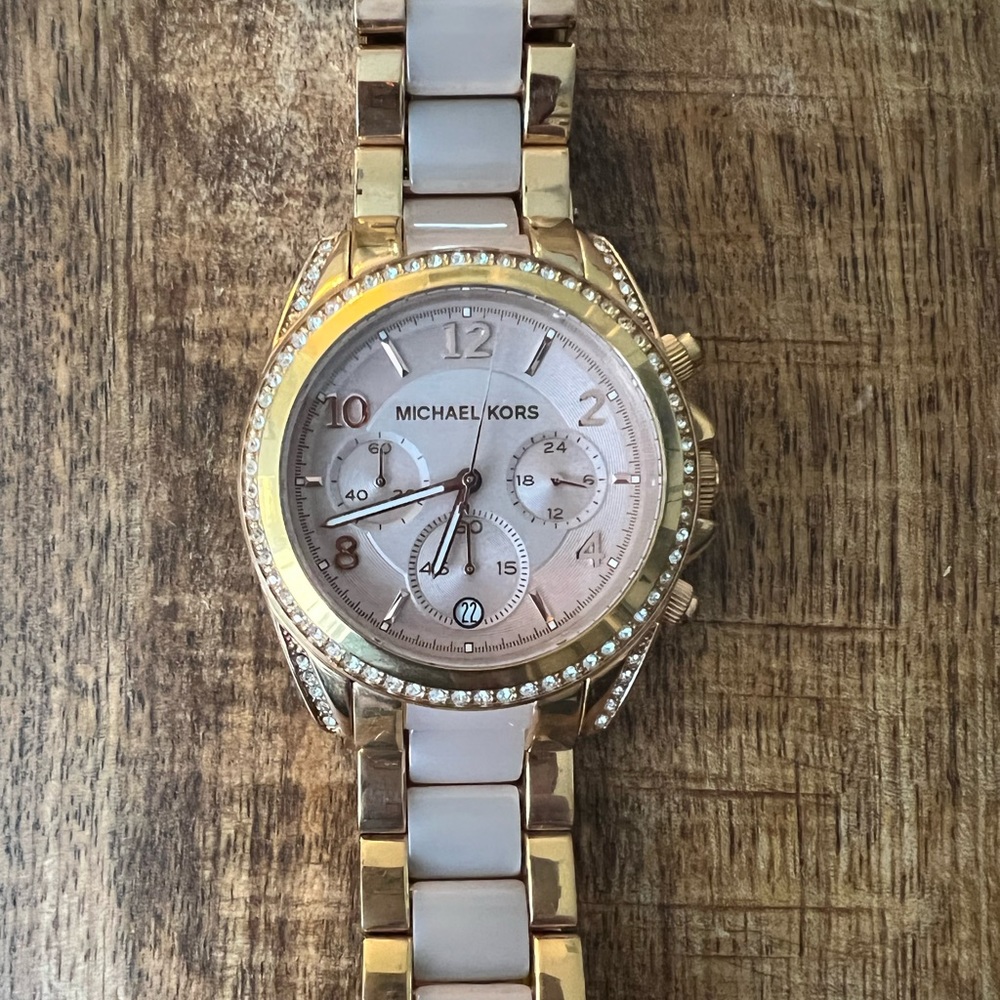 COPY - Women’s MK watch